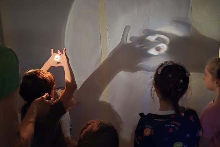 Vorleseaktion in Zusammenarbeit mit dem Literaturhaus „Stadt, Land, Buch statt“